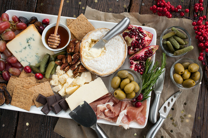 How to Make the Perfect Cheese Board